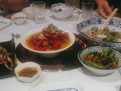 -琥珀老六龙虾(四里河店)