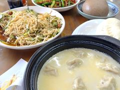 -雪琴面馆富安特色鱼汤面(城中花园店)