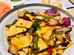 干锅千叶豆腐-吕氏疙瘩汤·新派鲁菜(欢乐汇店)