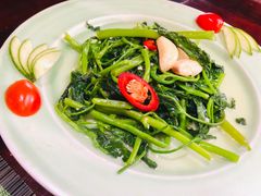 -Lam Vien Restaurant