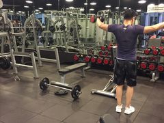 -一兆韦德健身(慧芝湖店)