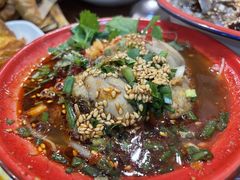 -爆炸头阿姨小四川正宗川味小吃(无任何分店)