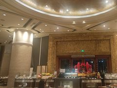-怡聚轩全日制自助餐厅(大中华喜来登酒店)