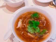 拆蟹鱼翅羹-利苑酒家(合景国际金融广场店)