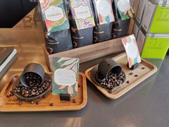 -星巴克臻选(上海虹桥新天地三店)