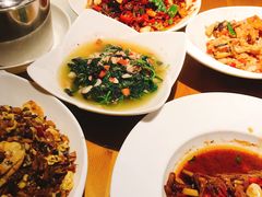 -邻家小馆(银都店)