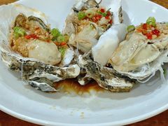生蚝-日月昇渔家菜·海肠捞饭·大连海鲜(星海公园店)