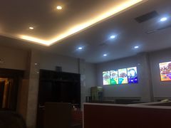 -鲁班小馆(政四街店)