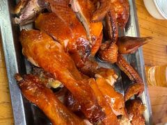 招牌特色果木炭烧鸡-华园农庄·特色炭烧鸡·北江河鲜