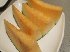 -海底捞火锅(新松江路生日主题店)