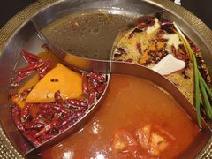 -廖掌柜·重庆鲜货火锅(上海首店)