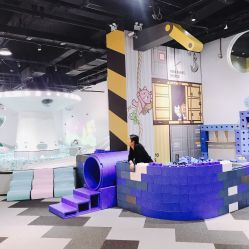 -MINI MARS KIDS CLUB亲子家庭中心(长宁天山店)
