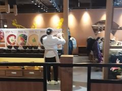 -呷哺呷哺(万达新世界店)