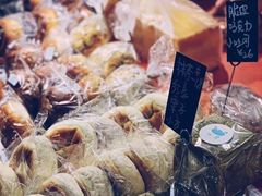 -沁屋面包店(人民东路店)