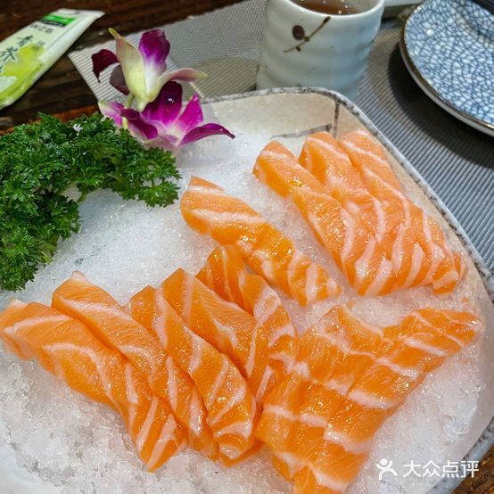 吉品海鲜刺身寿司连锁(西门店)