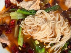 -巴鑫田姐米线(巴南万达店)