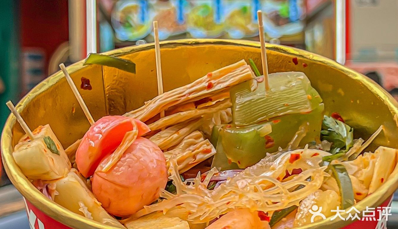 来深圳东门就为了狂炫这碗湘西凉拌菜...