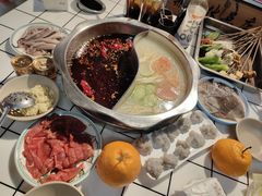 -鼎伙伙火锅串串·10年品牌传承(白象居总店)