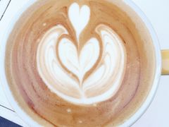 -UNI UNI(环亚凯瑟琳店)