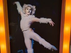 -交通银行前滩31演艺中心