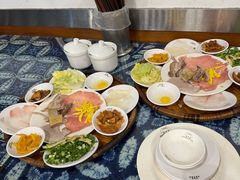 -桥香园云南过桥米线(金马碧鸡店)