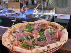 -Gather pizza