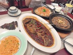 -梅利汴京烤鸭•开封豫菜地标店(晋安路店)