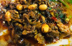 Snow Cabbage and Pork Diced Handmade Noodles (Medium Bowl)