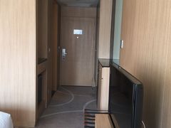 -上海虹桥西郊假日酒店