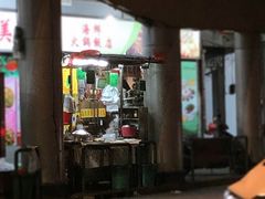 门面-权记骨粥