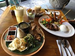 -Pundi Pundi Restaurant
