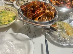 -凤凰路何眼镜香辣蟹(花果园店)