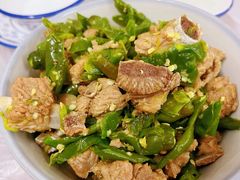 青椒排骨-明华饭庄(清泉街店)