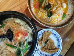 -蒙自源过桥米线(红谷滩万达店)