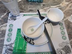 -禄婶鸡煲·打边炉