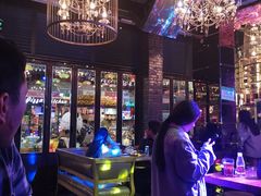 -喜鹊音乐酒馆(西街店)
