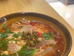 -肇兴特色牛肉粉