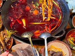 -黄潇洒老火锅(九眼桥宏济巷店)