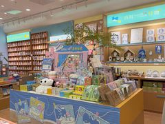 -猫的天空之城概念书店(景德镇陶溪川店)