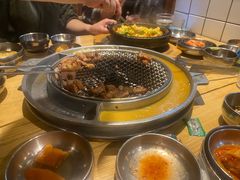 -姜虎东白丁烤肉(虹桥天地店)