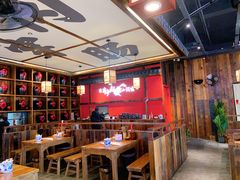 -先启半步颠小酒馆(白麓里店)