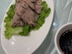 -品悦酒店(三林古镇店)