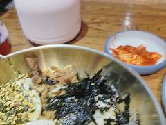 -明洞阿姨·韩式酱蟹烤肉·创意料理(三元桥店)