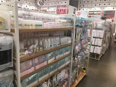 -名创优品(广西南宁江南区万达店)