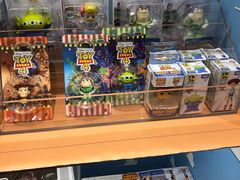 -泡泡玛特POPMART(天环购物中心店)