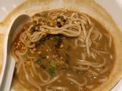 -晶荷轩(香港迪士尼乐园酒店)