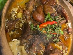 青花椒肥肠鸡煲-十六蒲(桂林路店)