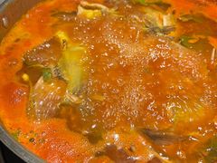 -野山舂·贵州现舂酸汤牛肉(民生路店)