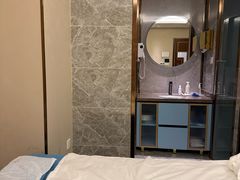 -华夏良子·足道SPA艾灸(铁道大厦店)