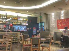 大堂-必胜客(东大桥店)